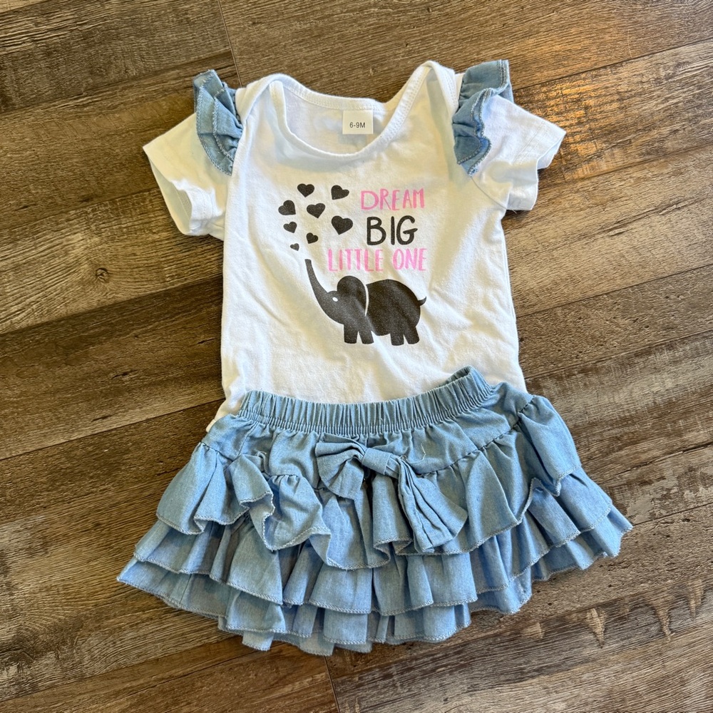 Cute Elephant Print Baby Outfit with Ruffled Skirt